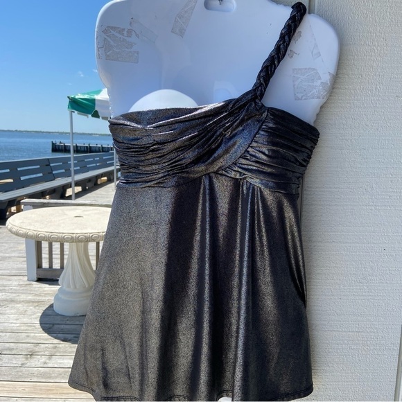 NWT BCBGeneration top is a one-strap bandeau number in metallic pewter. Sexy! - Picture 1 of 7